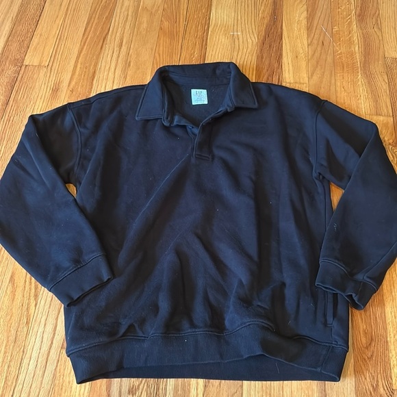 Gap Kid’s Black Sweatshirt Size XXL